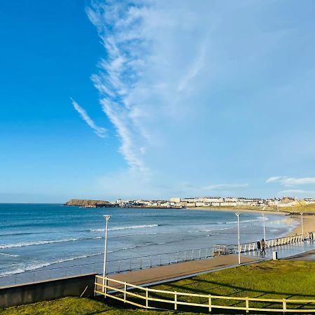 Luxurious Beach Front Apartment In Portrush Bagian luar foto
