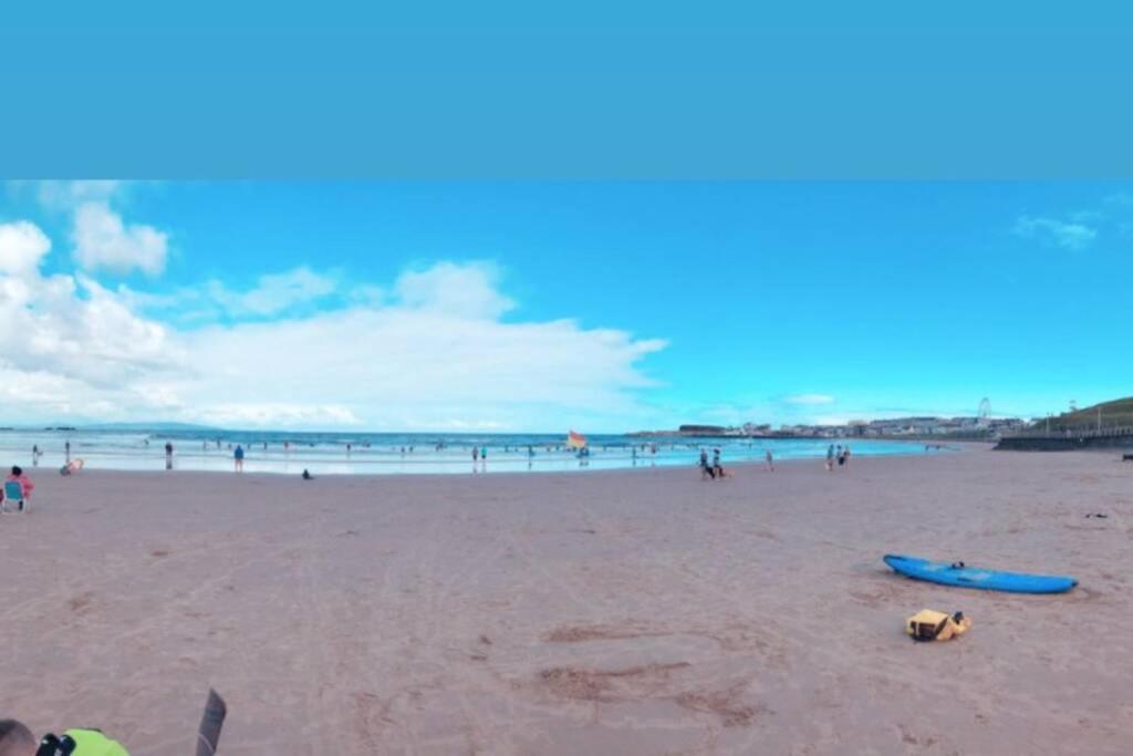 Luxurious Beach Front Apartment In Portrush Bagian luar foto