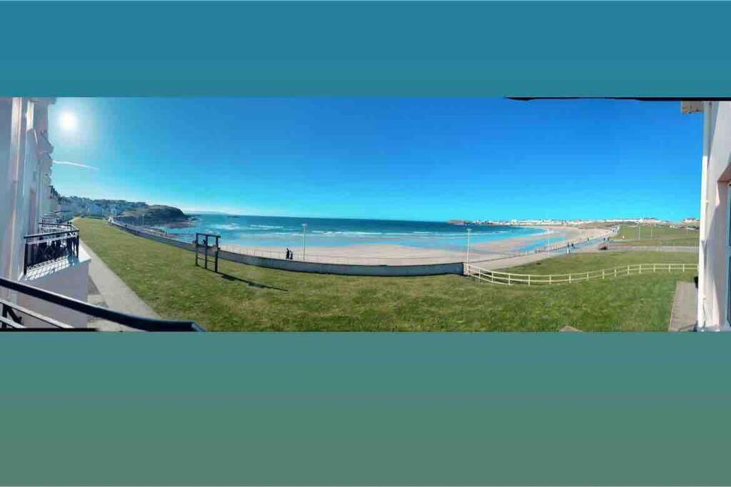 Luxurious Beach Front Apartment In Portrush Bagian luar foto