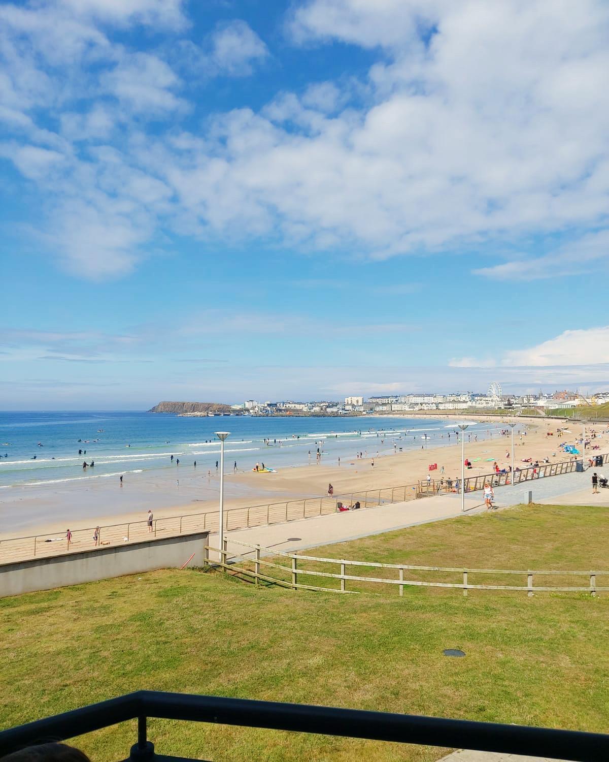 Luxurious Beach Front Apartment In Portrush Bagian luar foto